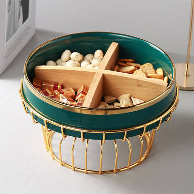 THE ROYAL GRIFFON SNACK PLATTER - GOLD
