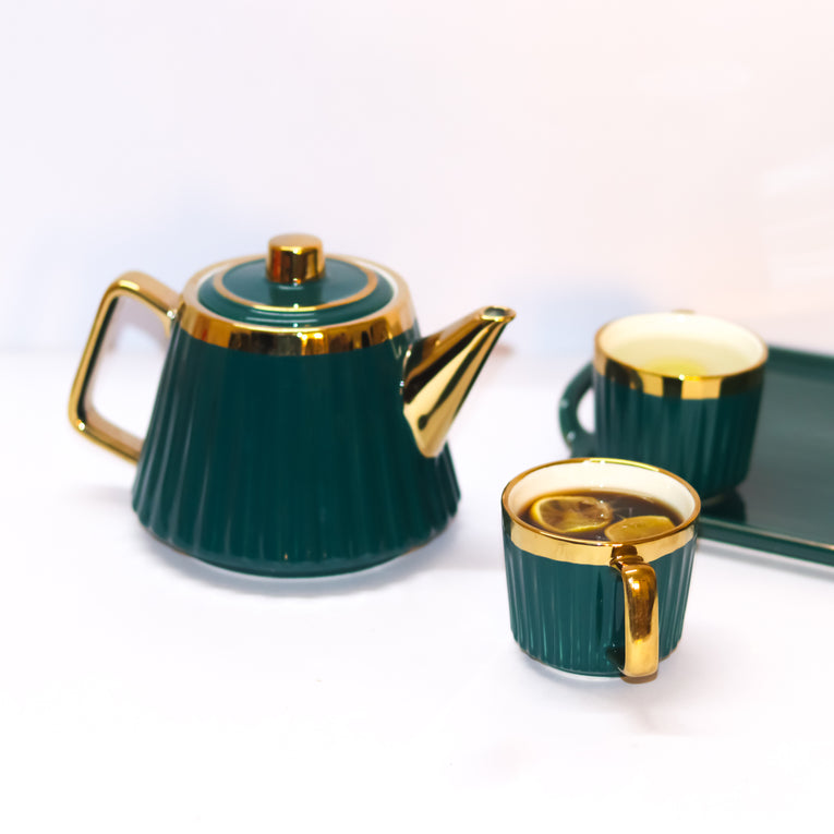 LUXURY DIMENSIONS TEA CUP SET - GOLD